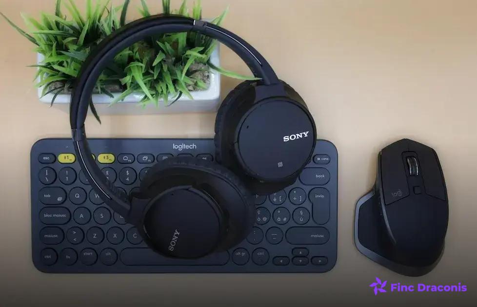 Smart TVs vs Streaming Devices: The Ultimate Comparison Guide